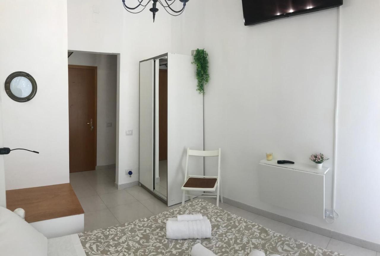 Vecchia Paradiso - A Un Passo Dal Mare Messina Exterior foto