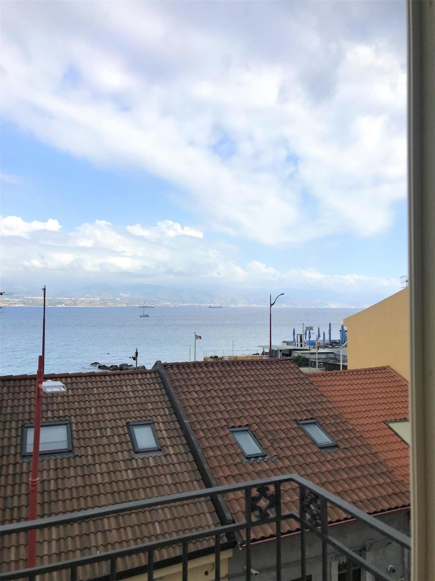 Vecchia Paradiso - A Un Passo Dal Mare Messina Quarto foto